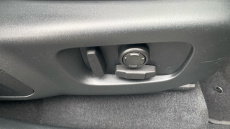 Land Rover Range Rover Velar 2.0 D200 Edition 5dr Auto Diesel Estate